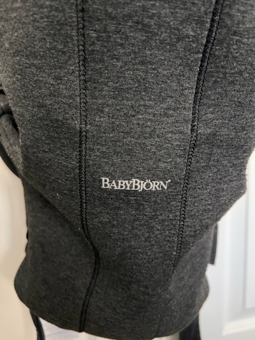 BabyBjörn Baby mini in Dark Gray